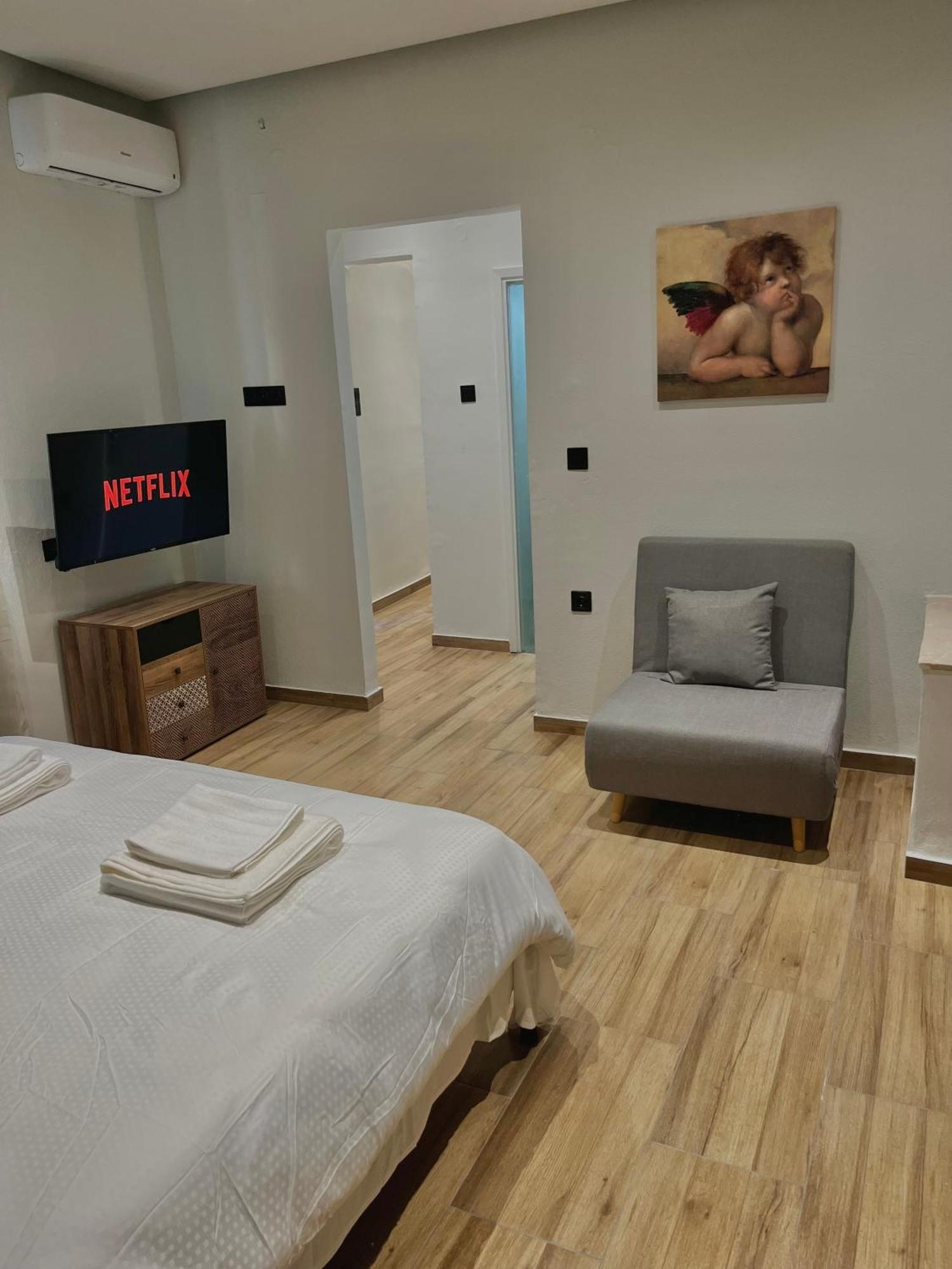 Meramvellou Living Heraklion  Bagian luar foto