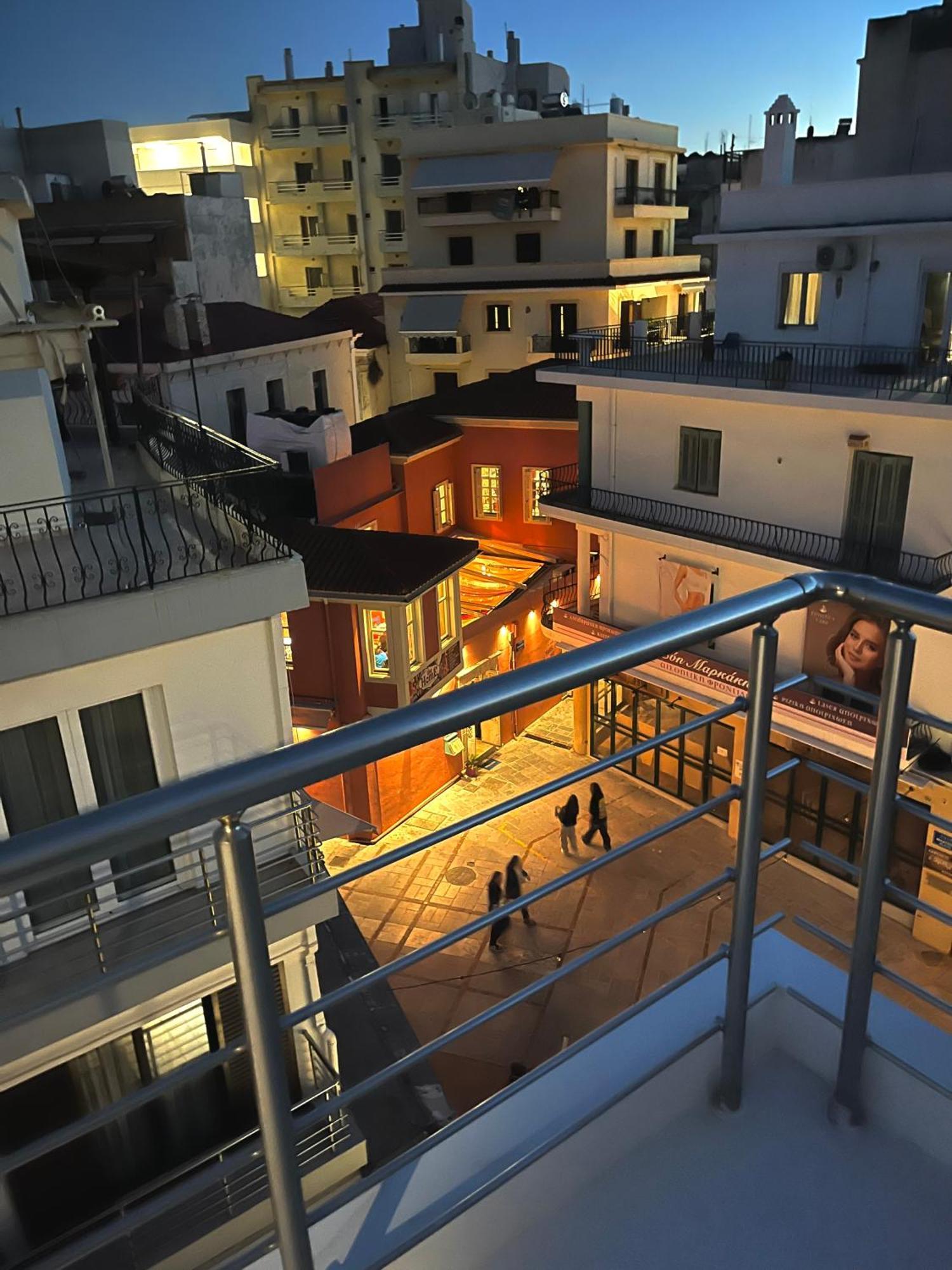 Meramvellou Living Heraklion  Bagian luar foto