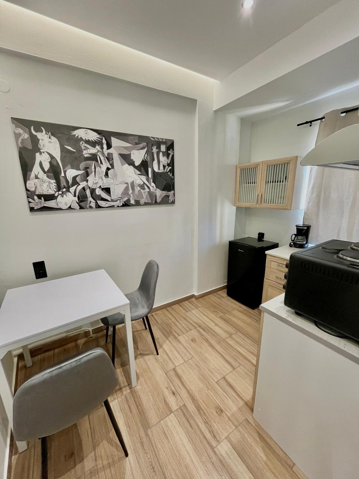 Meramvellou Living Heraklion  Bagian luar foto