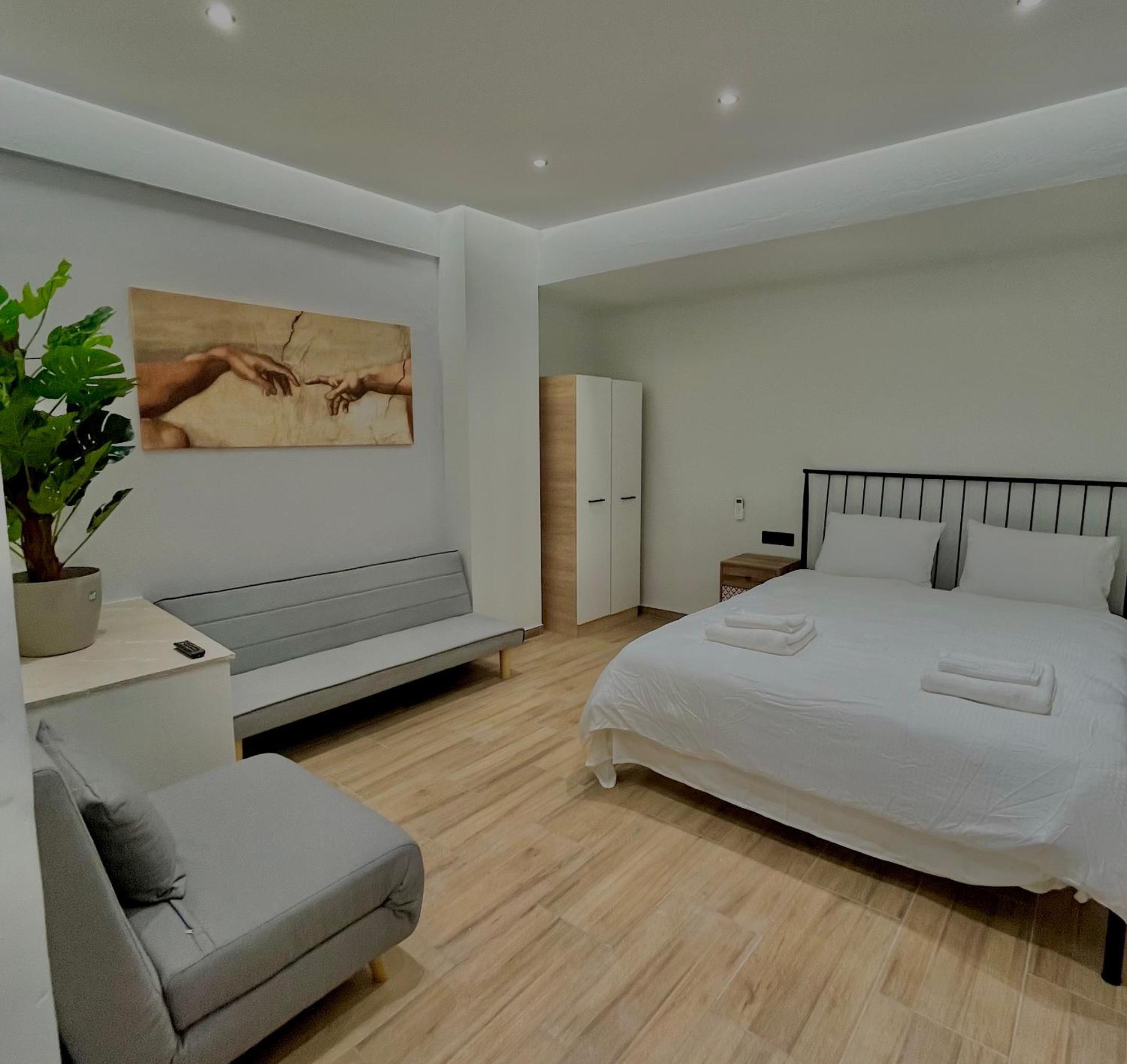 Meramvellou Living Heraklion  Bagian luar foto